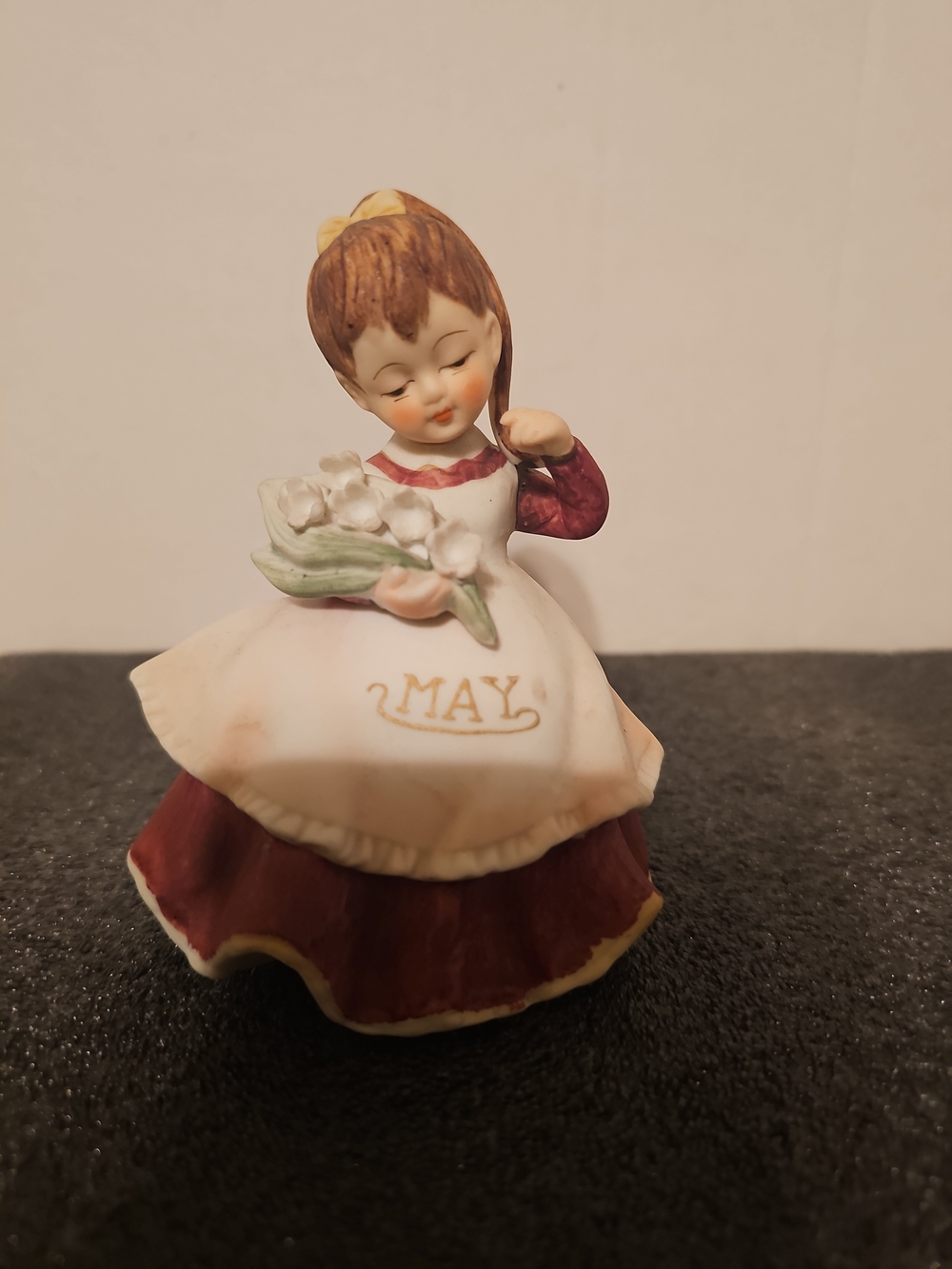 Vintage Lefton May Birthday Girl~Lily Of The Valley~KW4200~Brown Brunette Hair